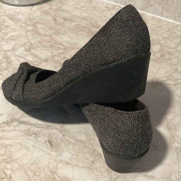 Wedges - Picture 7 of 9